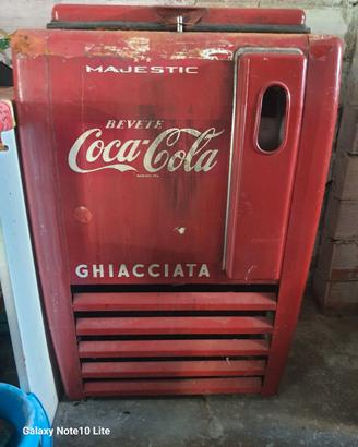 Ghiacciaia CocaCola