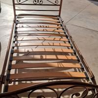 Letto singolo in ferro battuto