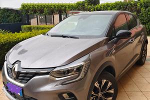 Renault Captur Techno TCE 100 Gpl