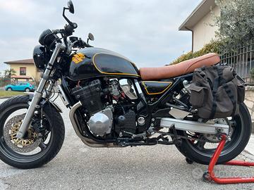 Suzuki gsx 750 inazuma cafe racer classica