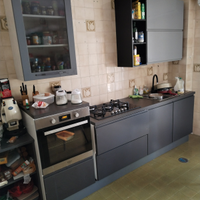 Vari mobili per cambio casa