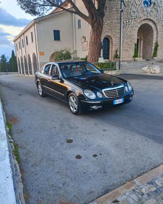 Mercedes 220 evo