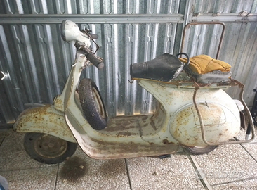 Vespa del 1956