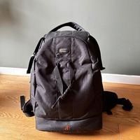 Zaino Lowepro 400AW