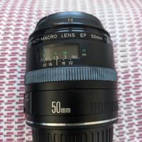 canon 50 f/2.5 compact macro