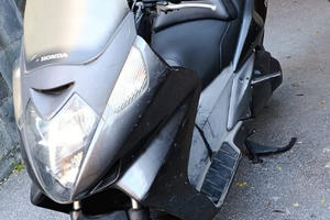 Honda Silver Wing 400 anno 2008