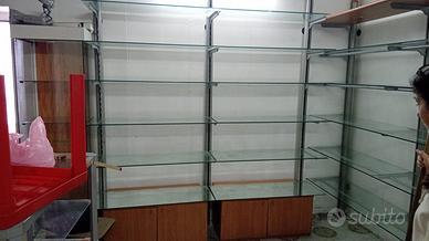 scaffale