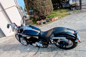 Honda Shadow 750 black Spirit ( SPECIAL EDITION)