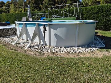 Piscina ovale+ pompa, scaletta e accessori