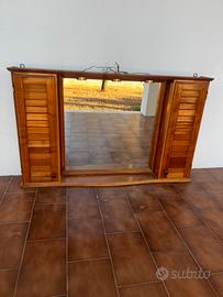 Specchiera da bagno in legno noce con ante