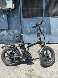 Bici elettrica 750w con acceleratore