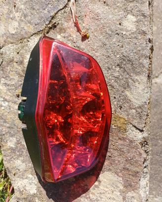 Faro posteriore Ducati Monster