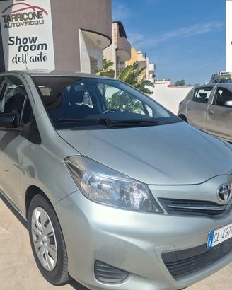 Toyota Yaris 1.0 5 porte Active