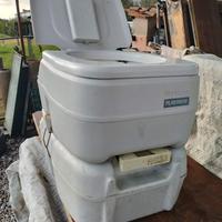 WC chimo Fiamma integro e pulito