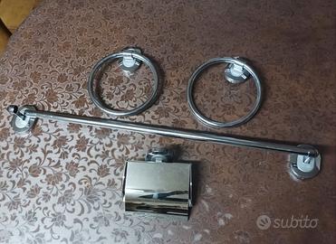 Accessori bagno 