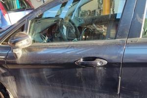 Porta anteriore sx nuda FORD FIESTA del 2009