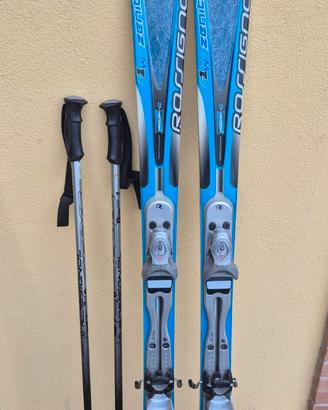 sci da neve montagna