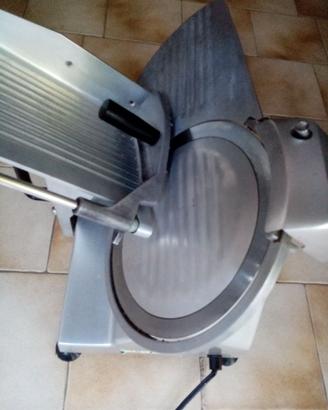 AFFETTATRICE LAMA CM 25 220V