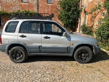 SUZUKI GRAN VITARA 2000 TD