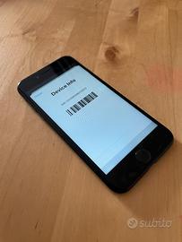 Apple iPhone 8 - 64GB - Grigio Siderale