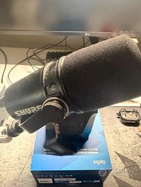Microfono Shure MV7 con cavo XLR omaggio
