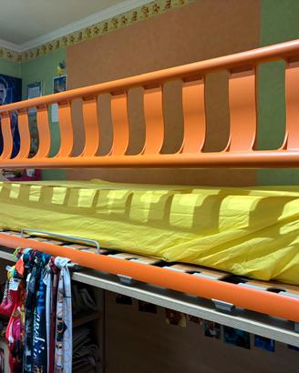 Letto con scaletta  contenitore 