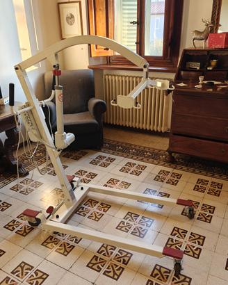 Sollevatore elettrico anziani / disabili +imbraco