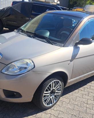 Lancia Ypsilon 1.4 Unyca Ecochic