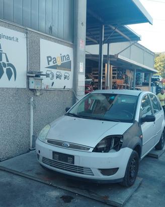 FORD FIESTA 1.4 TD 2004 F6JA  PER RICAMBI