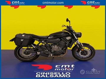 YAMAHA XSR 700 Garantita e Finanziabile
