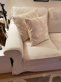 Cuscini in raso damascati fattura artigianale