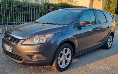 Ford Focus 1.6 TDCi (110CV) SW Tit. DPF