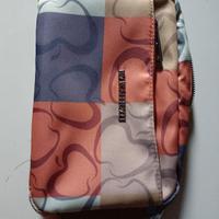 Trousse porta trucchi Baci& abbracci 