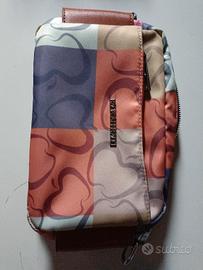 Trousse porta trucchi Baci& abbracci 