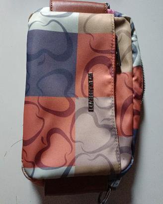 Trousse porta trucchi Baci& abbracci 