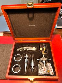 Set apri bottiglie in elegante scatola di legno