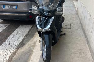 Scooter Honda 150 SH nuovissimo Km 2800 solo