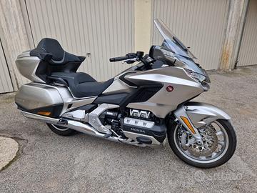 HONDA GOLDWING 1800 DCT TOUR & AIRBAG