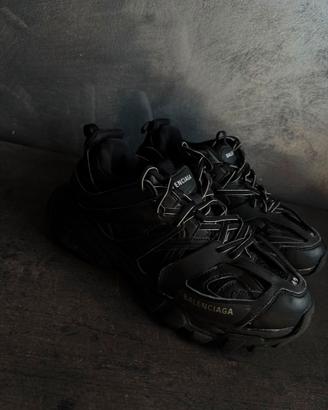 balenciaga track