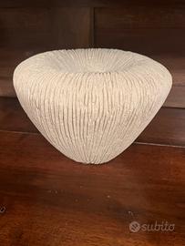 Vaso pietra leccese realizzato a mano Petrae