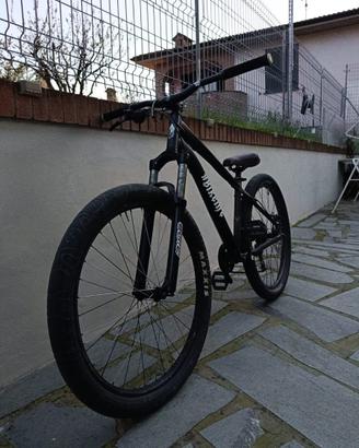 Bici whellie