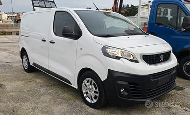 Peugeot Expert 2.0 HDi 120 PASSO MEDIO Premium ANN