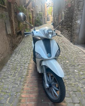 Piaggio liberty 125