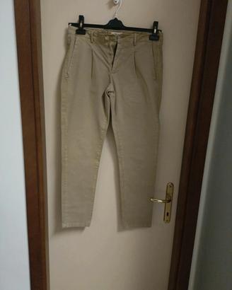 pantalone slim beige 97% cotone.