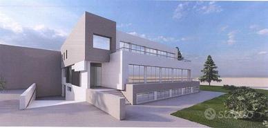 Immobile di 365 m² con 1 locale a San Giovanni Lup