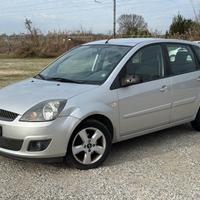 Ford Fiesta 1.2 16V 5p. Ghia