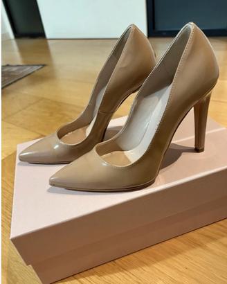 Scarpe vernice colore nude tg 36