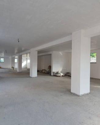 Immobile di 405 m² a San Valentino Torio