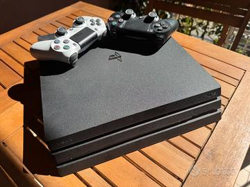 Sony PlayStation 4 Pro da 1 Terabyte