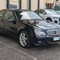 Mercedes-benz C 220 CDI Sportcoupé Classic